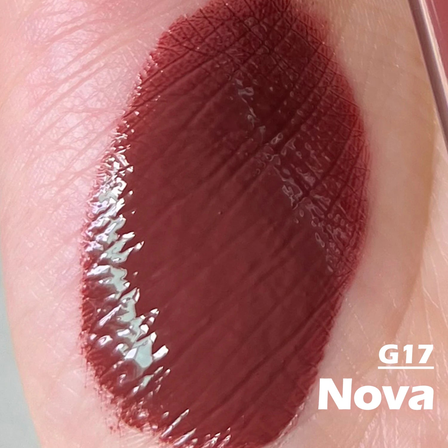 Royal led lips gloss